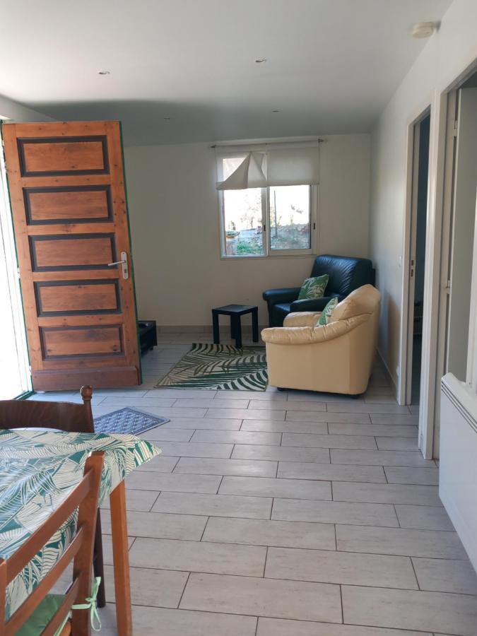 Petit Chalet En Bois Reynès Eksteriør bilde